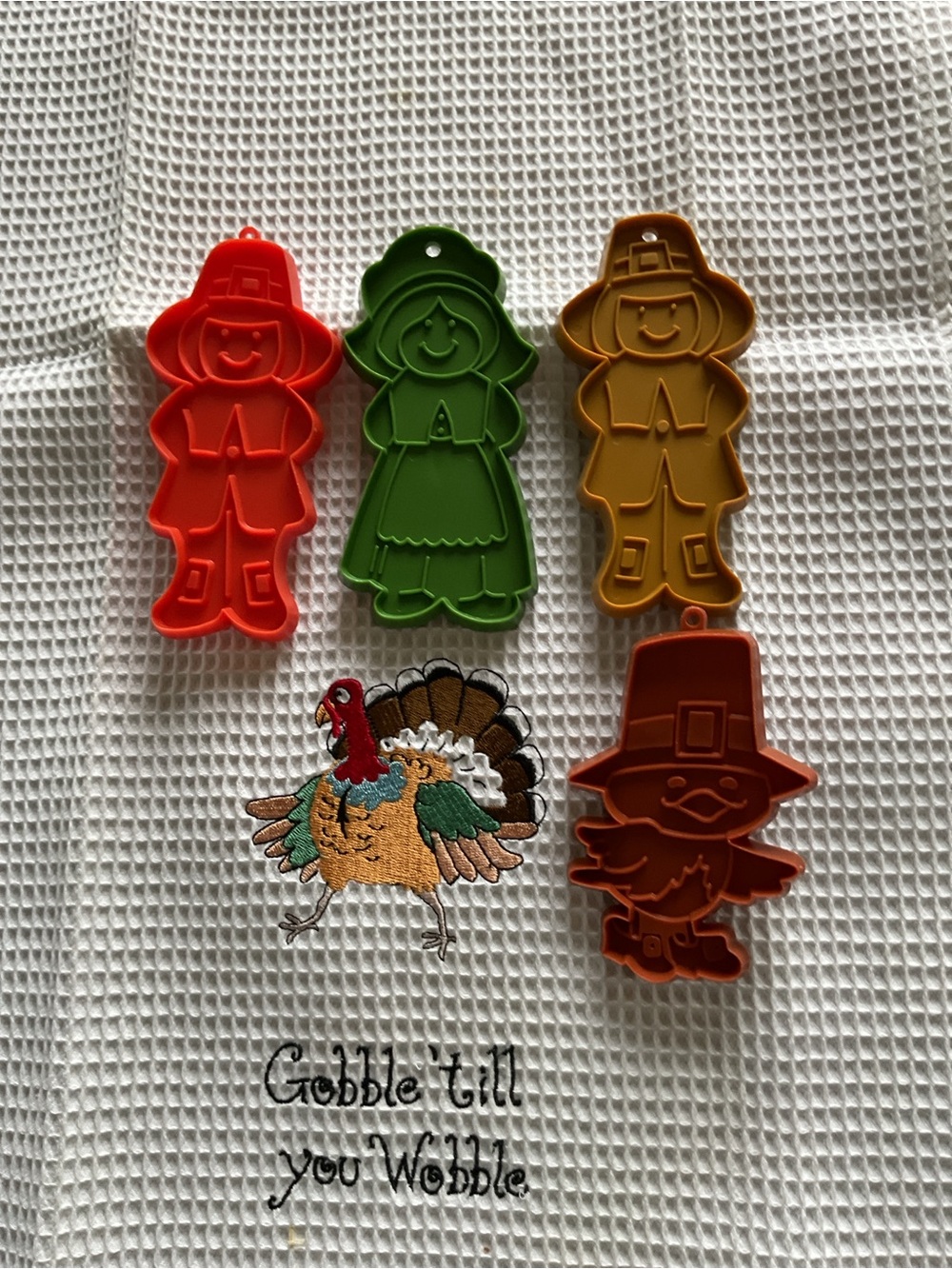 Hallmark Thanksgiving Pilgrim Cookie Cutter Set of 4